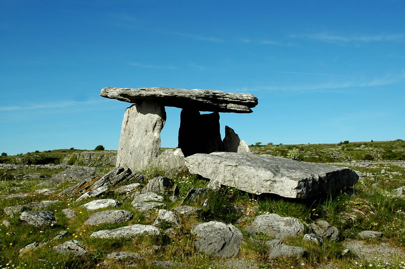poulnabrane-dolmen